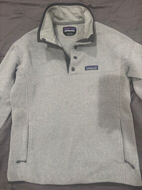 Patagonia women’s sweater